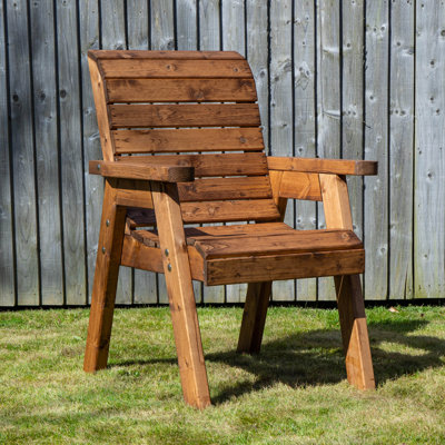 Caullin Outdoor Lounge Chair