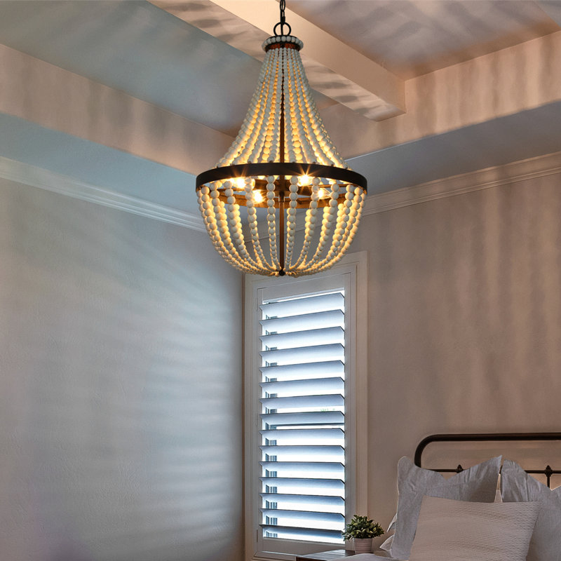 Lustre empire à 4 lumières avec accents perlés