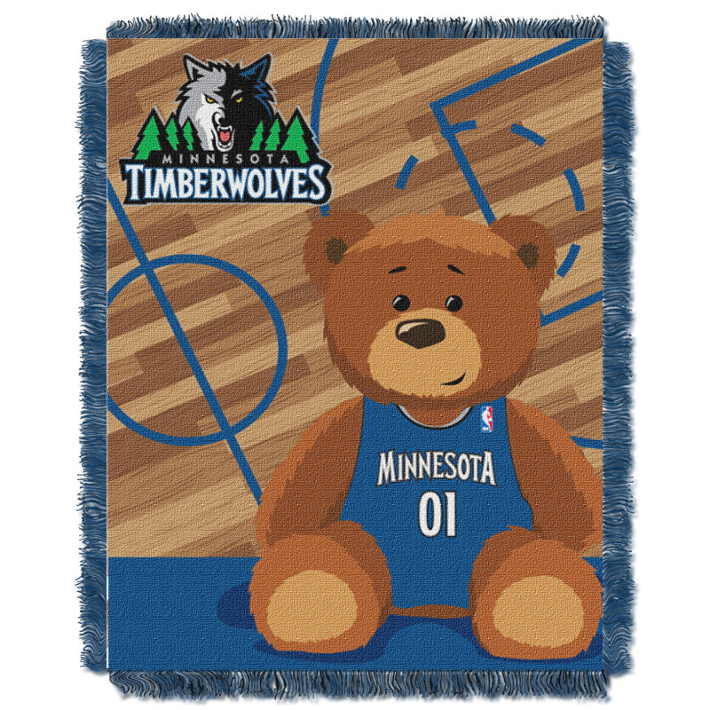 Jeté de bébé timberwolves half court NBA