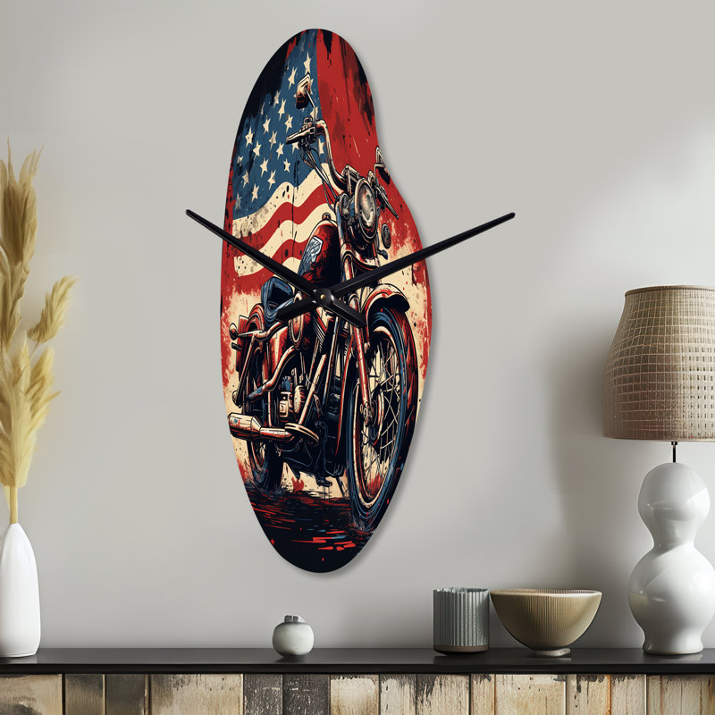 Motif McCarney - motocyclette - fond bleu rouge - horloge murale en métal rouge, Grand