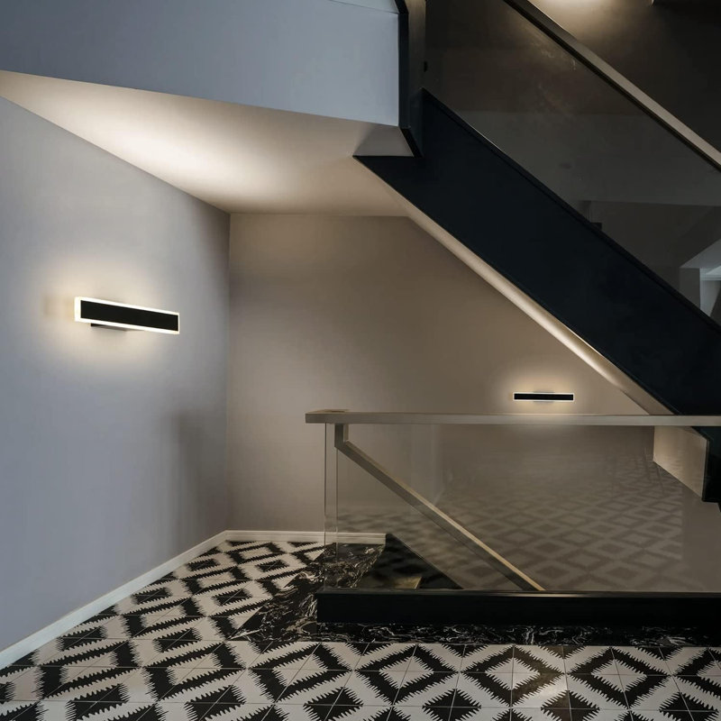 Charlisha LED Flush Mounted Sconce