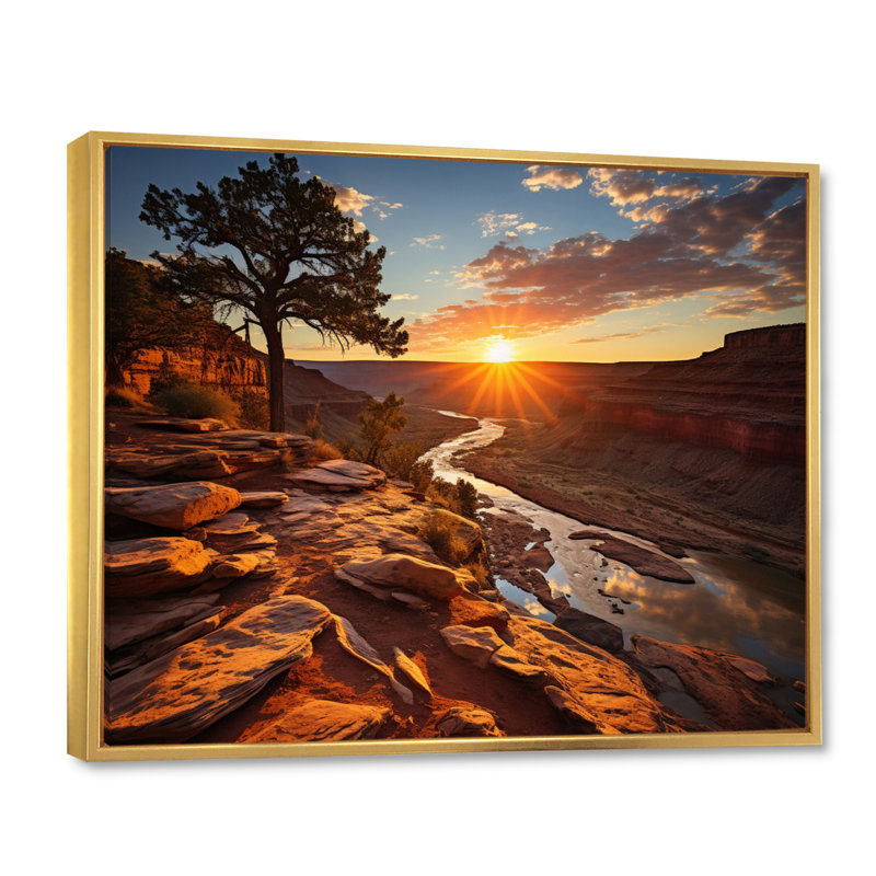 Canyon Canyon II - impression, H 24 po x l 32 po x P 1 po, Cadre flottant doré