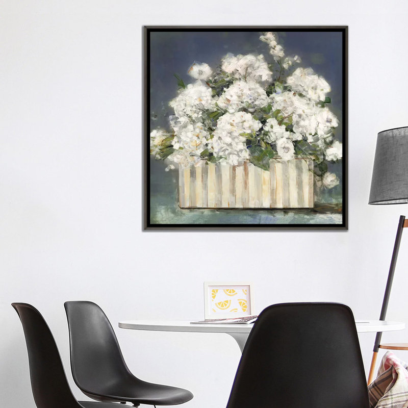 Hydrangea par Sally Swatland - reproduction d'art, H 37 po x l 37 po x P 1,5 po, Dark Rustic Wood Framed, Pas de tapis