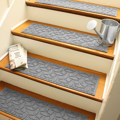 WaterHog® Elipse 8.5 in. x 30 in. Indoor Outdoor Stair Treads Set/4