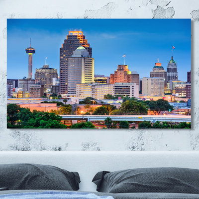 " San Antonio, Texas, USA Skyline "