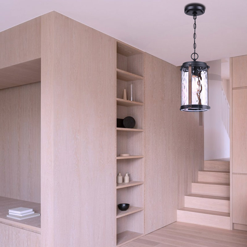 Lanterne suspendue d'extérieur noir mat et accents de grange de 14 po H mat