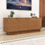Meuble télé en MDF pour téléviseur de 70 po ou moins avec portes cannelées, tablettes réglables et système de gestion des câbles-555169812