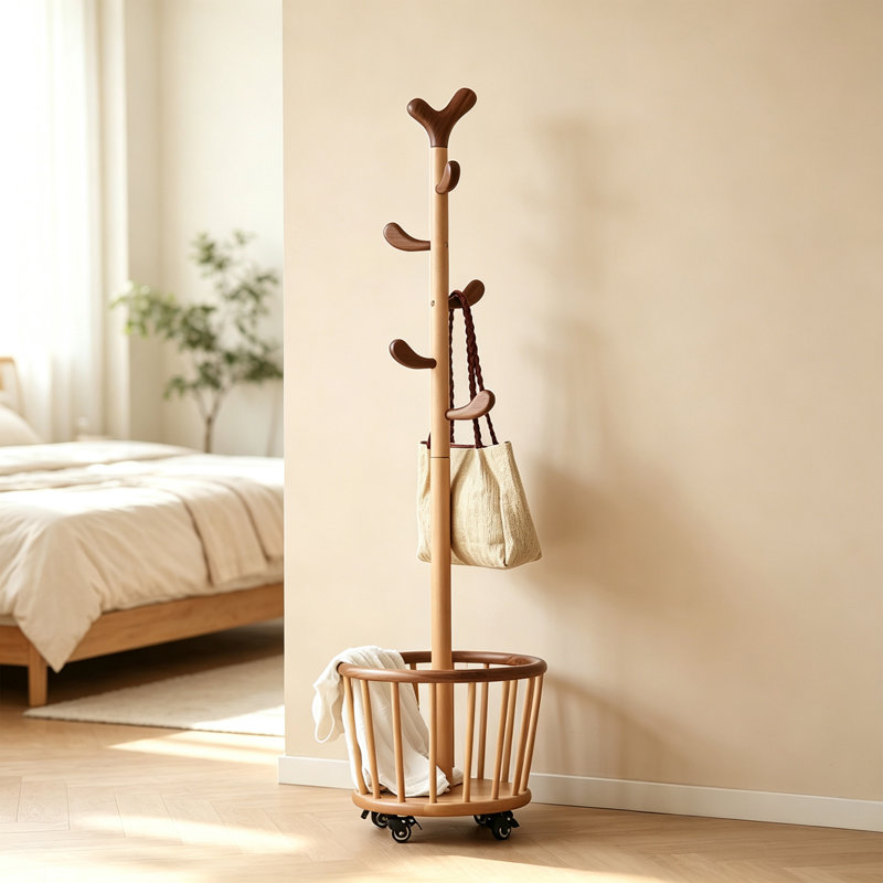 Portemanteau en bois de hêtre avec crochets et panier en noyer