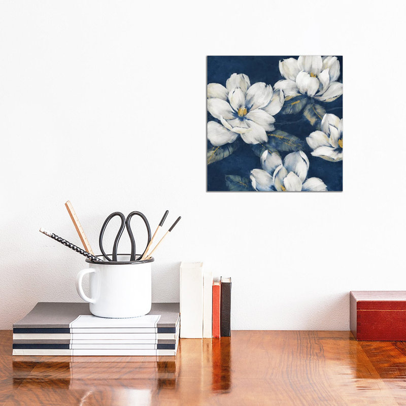 Giclée sur toile tendue Magnolias Indigo, H 12 po x l 12 po