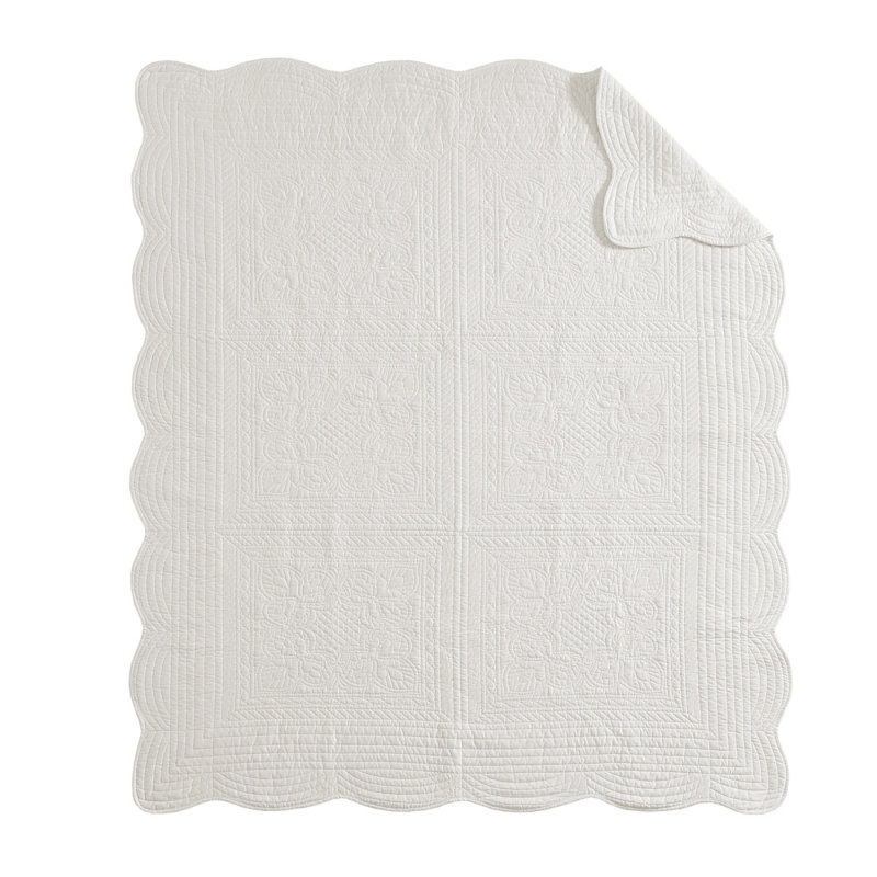 Jeté matelassé surdimensionné avec bords festonnés blanc 60 po x 72 po, L 71,99 po x l 59,99 po, Blanc