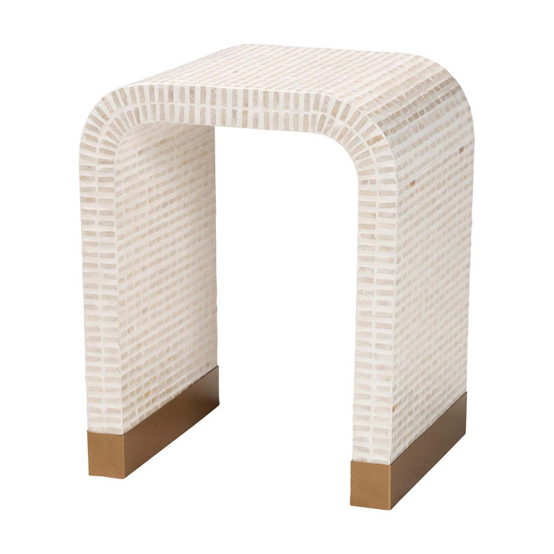 Table de bout Coastal avec coquille de Capiz