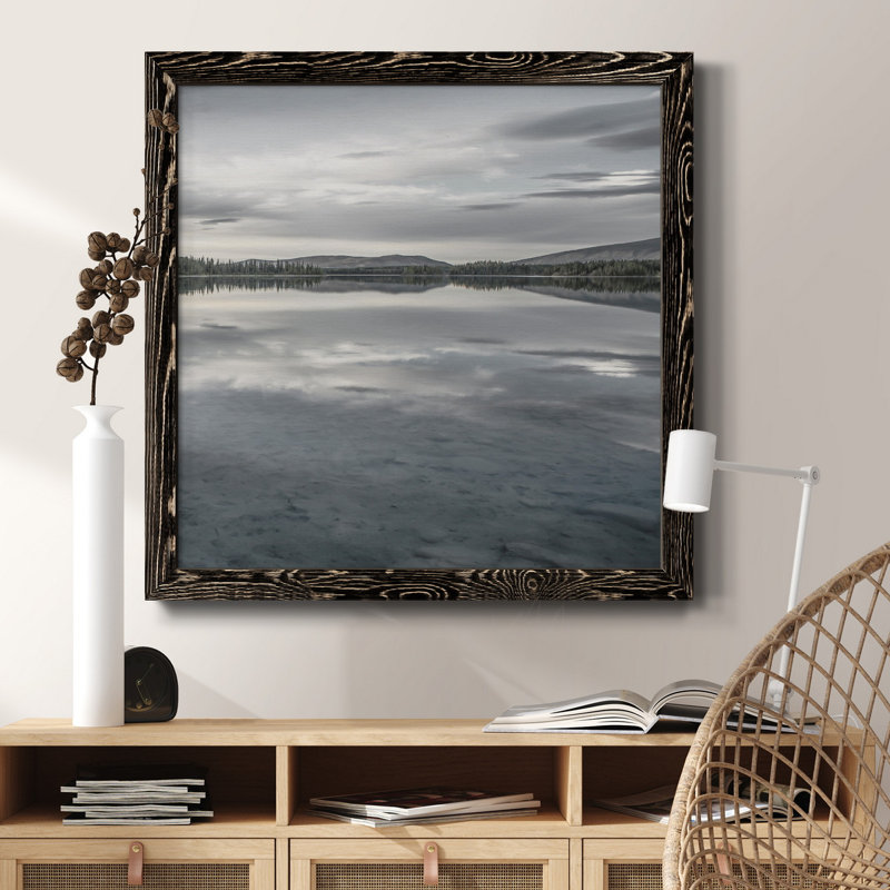 Playful Nature 3 - Peinture sur toile encadrée, H 34,5 po x l 34,5 po x P 1 po, Cadre noir