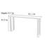 Une table de bar longue et luxueuse-461447619-461447621