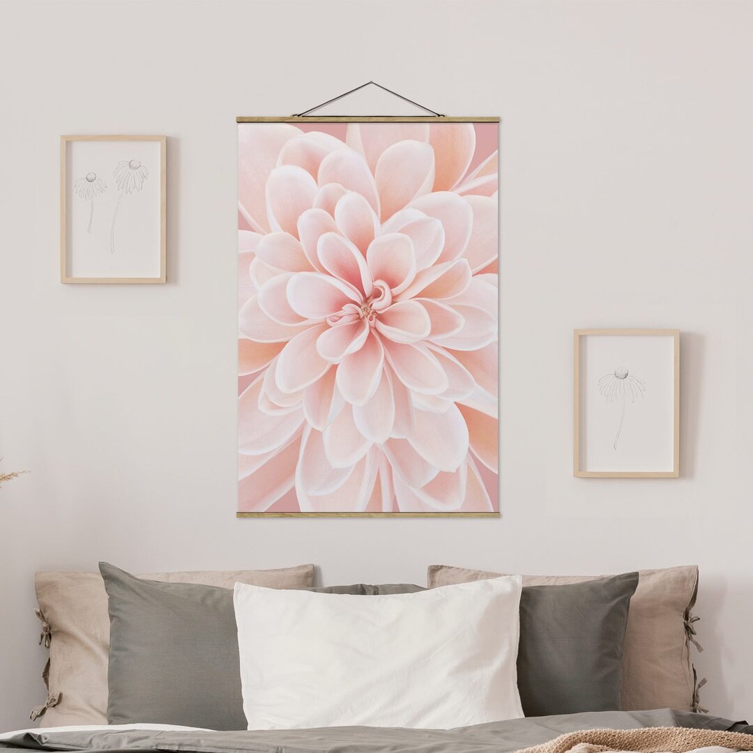 Stoffbild Dahlia In Pastel Pink