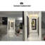 Hall d'entrée noir et blanc à motif abstrait en grès-269186155