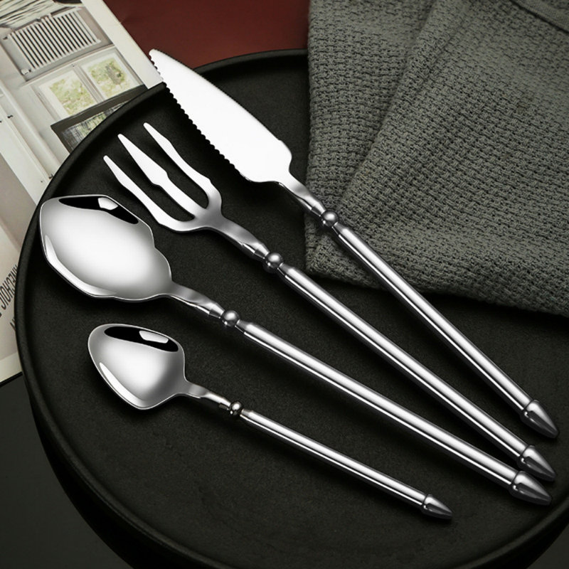Ensemble de couverts 16 pièces en acier inoxydable 18/10 Dwanye, service pour 4, Argent