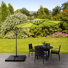 Parasol en porte-à-faux 9,6 pi avec base de comptoir Helland