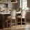 Ensemble de 2 tabourets de bar en bois français avec sièges rembourrés beige, pour îlot de cuisine et coin-repas