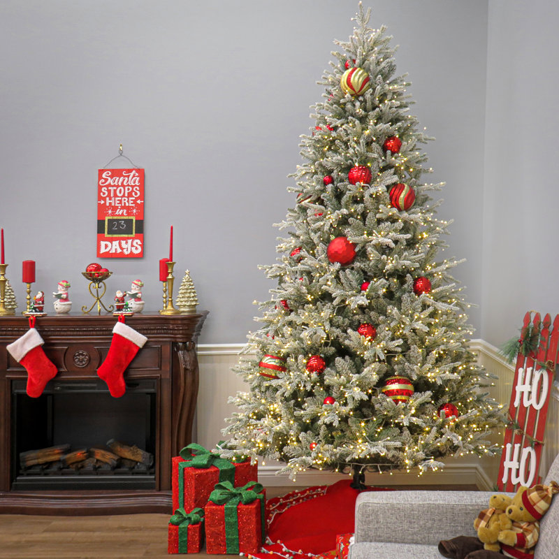 9 Ft. Holliston Tree With Dual Color® LED Cosmic Lights®, 10' H