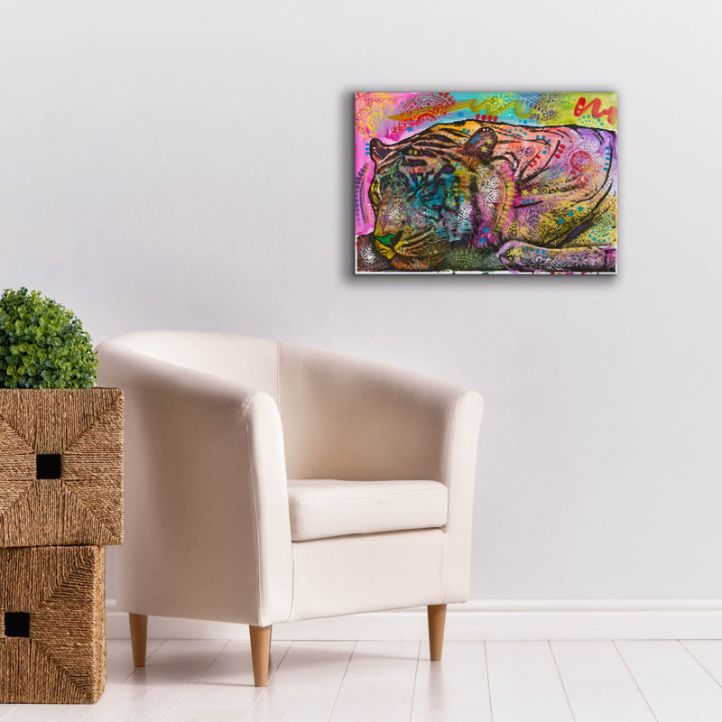 «Sleeping Tiger» par Dean Russo, art mural sur toile, H 18 po x l 26 po x P 0,75 po