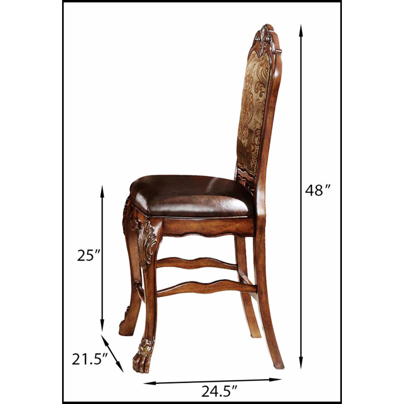 Élégantes chaises à hauteur de comptoir beige et chêne cerise, ensemble de 2, parfaites pour le confort et le style dans n'importe quelle salle à manger.