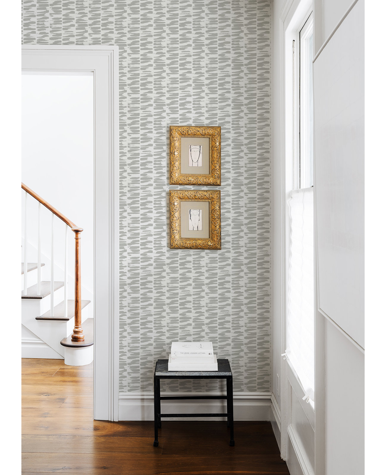 Ravi Wallpaper Roll, Gray/White