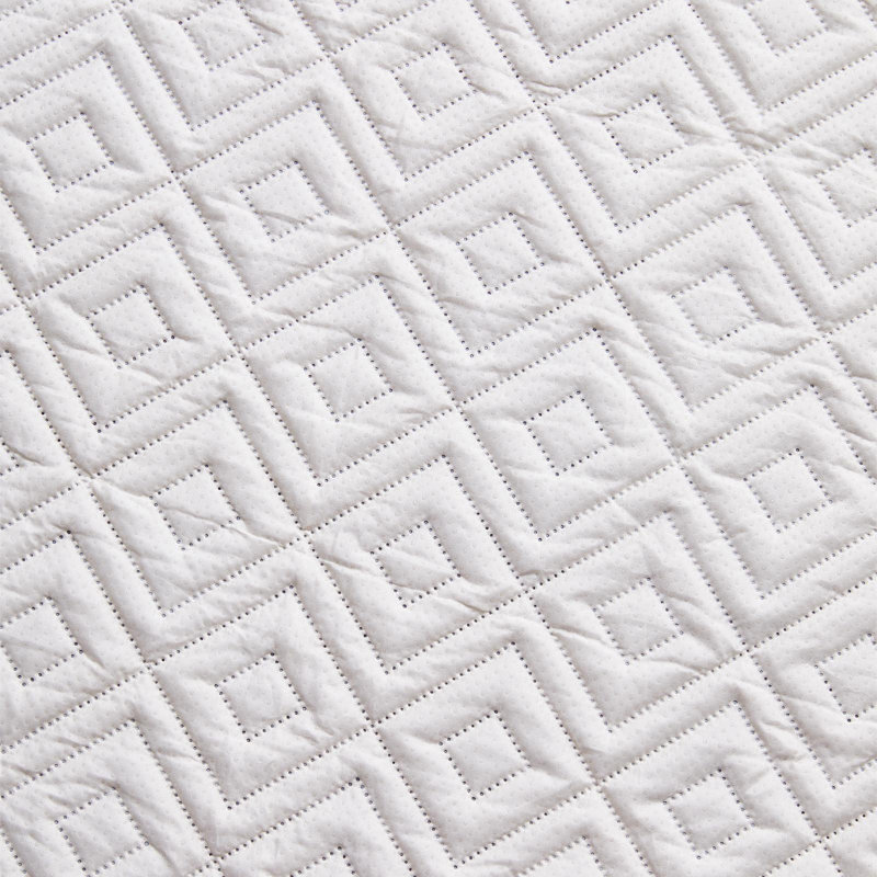 Polyester Pet Bed, 82.67'' W x 51.18'' D