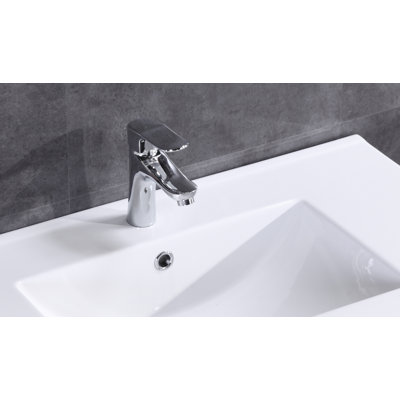 Galla Single-Hole Bathroom Faucet
