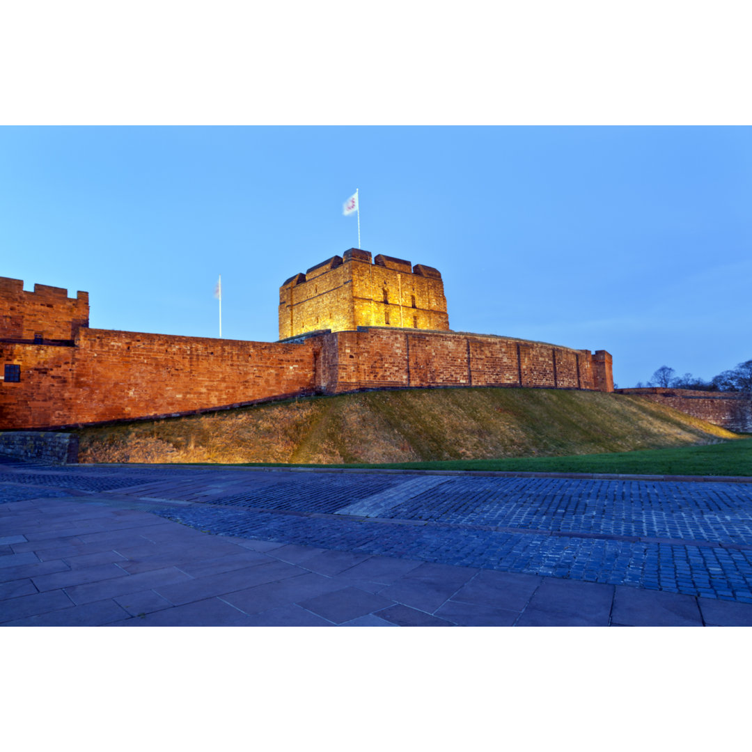 Carlisle Castle bei Nacht - Leinwandbild