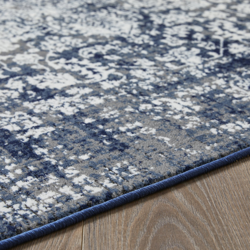 Ariahna Abstract Indoor Rug, Rectangle 3'3" x 5'3"