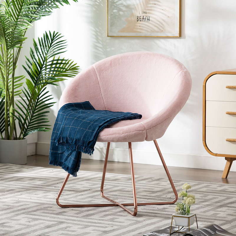 Fauteuil Rickards, Fausse fourrure rose saumon