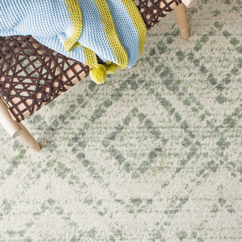 Tapis ivoire / vert à motif géométrique Almus, Tapis de couloir 2 pi 6 po x 10 pi