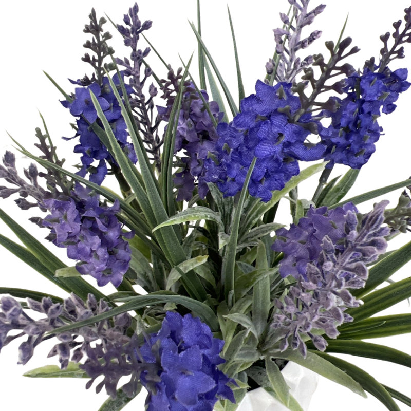 Arrangement floral lavande en pot