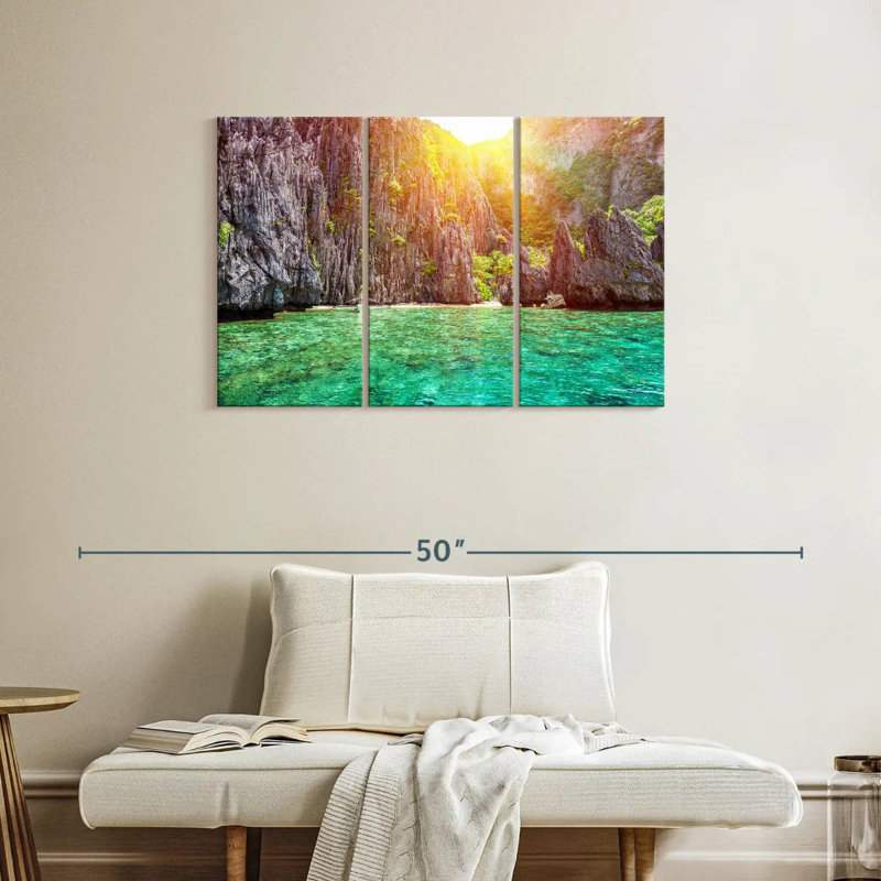 El Nido Gillard Cliffs, 24" H x 38" W