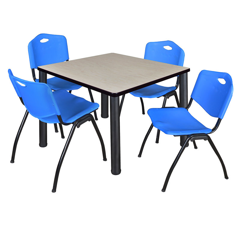 Plateau de table Kee Square, 4 chaises empilables, H 48 po x l 29 po x P 29 po, Érable, Noir