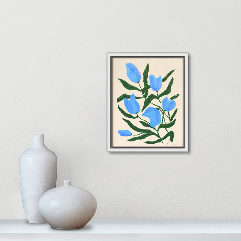 «Colette Blue Tulips Print» par Camilla Bergqvist, H 11,5 po x l 9,5 po, Blanc