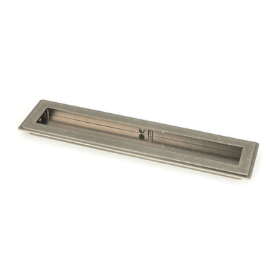 Recessed Handle