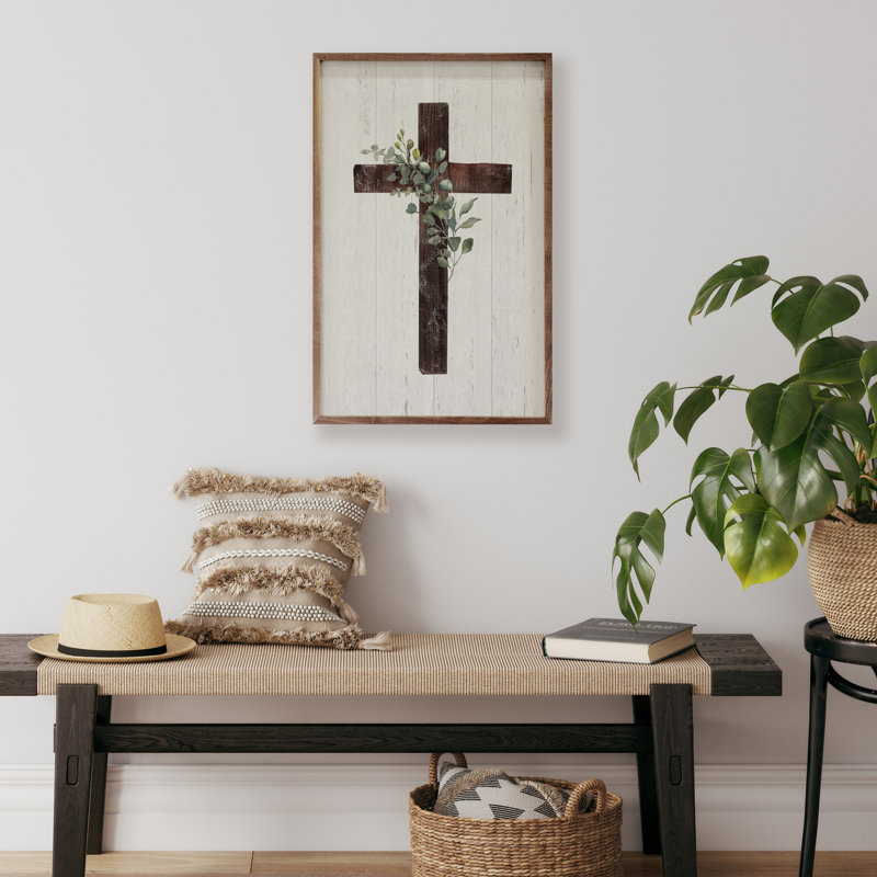 Croix avec verdure blanchie, L 24 po x H 36 po