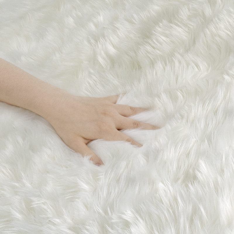 Sheepskin Indoor Rug, Rectangle 6'7" x 10'