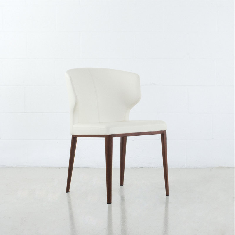 Chaise d'appoint rembourrée Belby, Blanc, Noyers