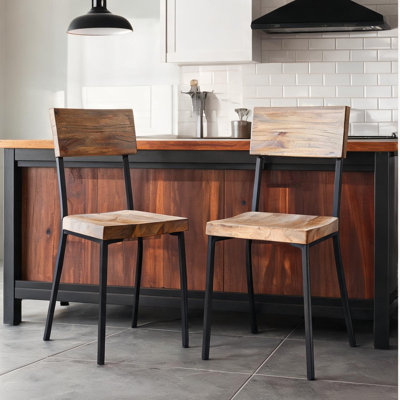 Ensemble de 2 chaises d'appoint en bois gris ardoise avec garniture cloutée, sièges de salle à manger industriels pour la cuisine ou la salle à manger, l 17 po x P 19,75 po x H 34 po