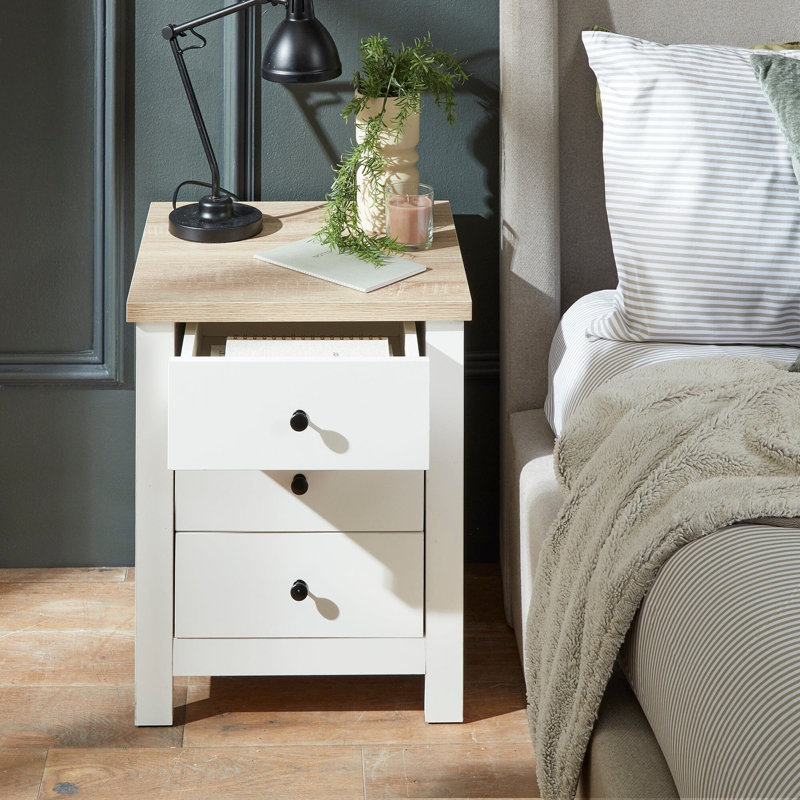 Maryhannah 45cm W Manufactured Wood Bedside Table, White, 3 Drawers