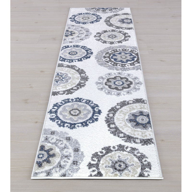 Sandiford Geometric Indoor Rug, Runner 2' x 7'3"