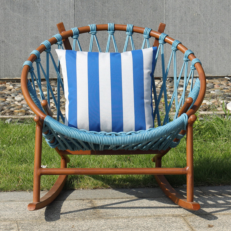 Chaise berçante simple pour patio