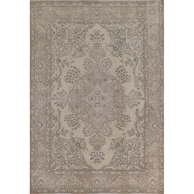 Distressed Traditional Area Rug 7x9