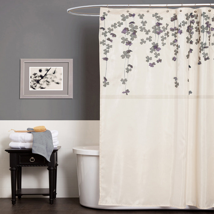 Greta Shower Curtain in Ivory