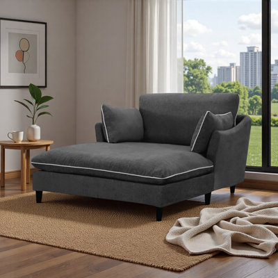 Chaise longue moderne avec coussins