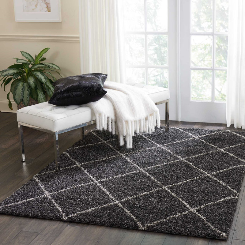 Secelia Geometric Rug, Rectangle 5' x 7'