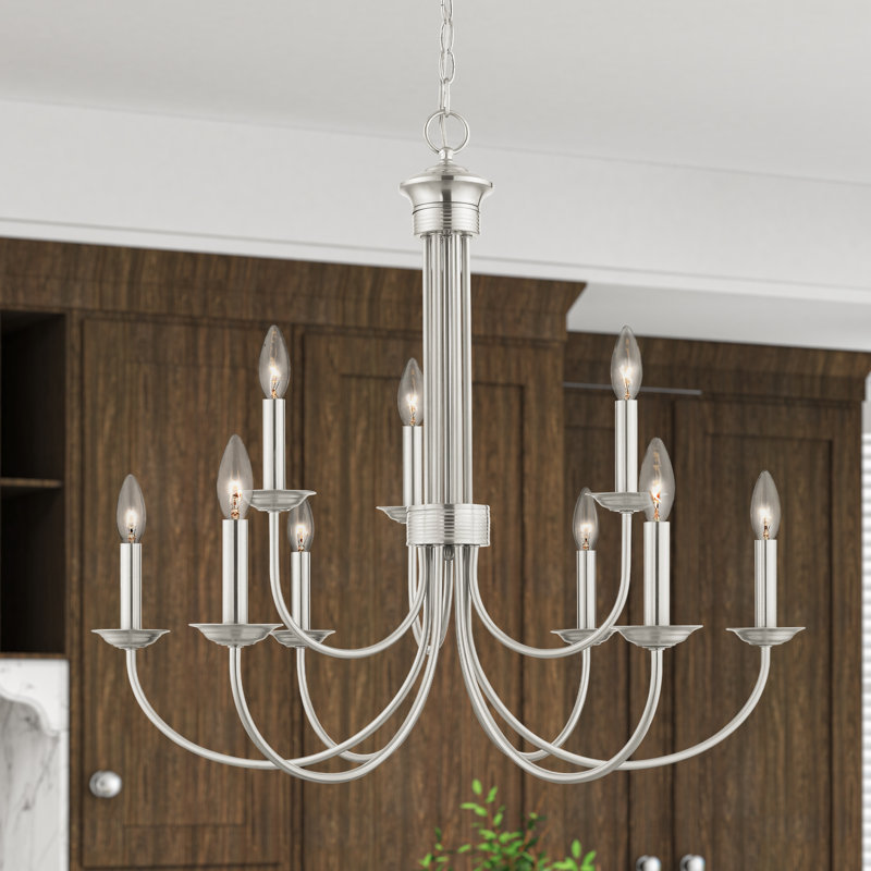Lustre classique / traditionnel à 9 lumières de style bougie Arunvir, Nickel brossé