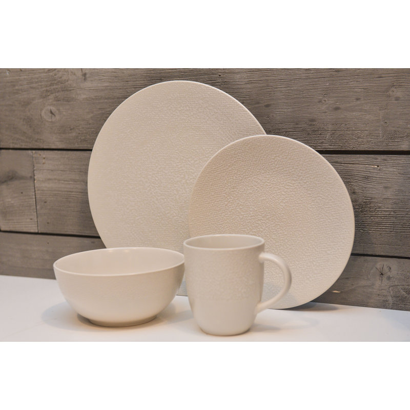 Red Vanilla Matrix 16 Piece Dinnerware Set, Service for 4, Off White
